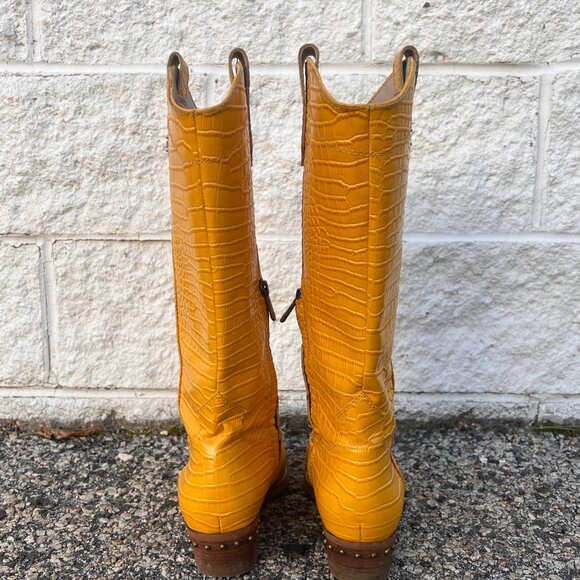 Sam Edelman Oakland Yellow Crocodile Embossed Leather Cowboy Boots Size 9 - Picture 7 of 10